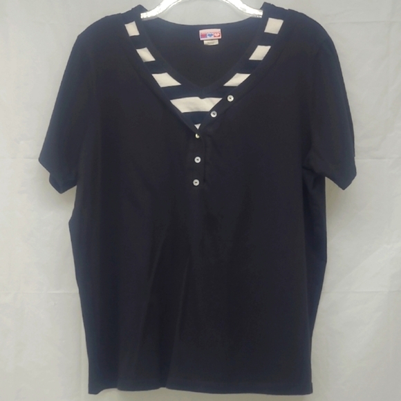 Short Sleeve T-shirt Black Qtr Button V Neck Striped Trim - Picture 1 of 8